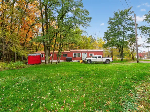 3 Hanscom Drive, Milford, ME 04461