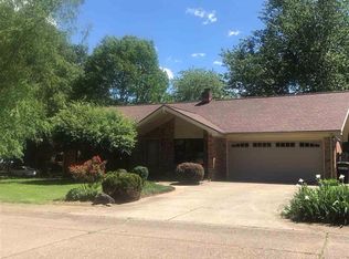5631 Saint Catherine Ct, Newburgh, IN 47630