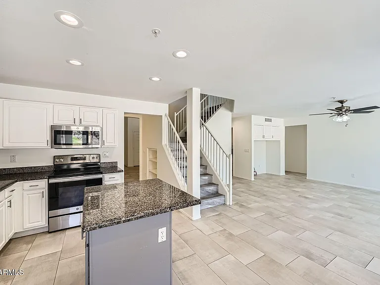 10310 E Le Marche Dr — Photo 3