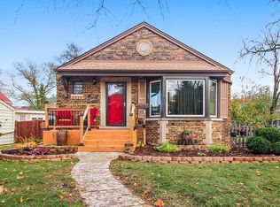 18657 Cowing Ct, Homewood, IL 60430