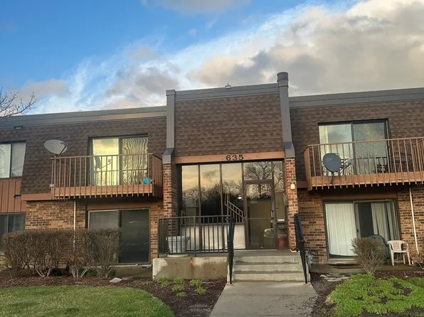 635 Limerick Ln APT 1A, Schaumburg, IL 60193