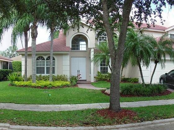 1st image of 2737 Oakbrook Ln