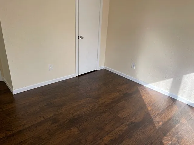 4022 Walnut Park Cir — Photo 5