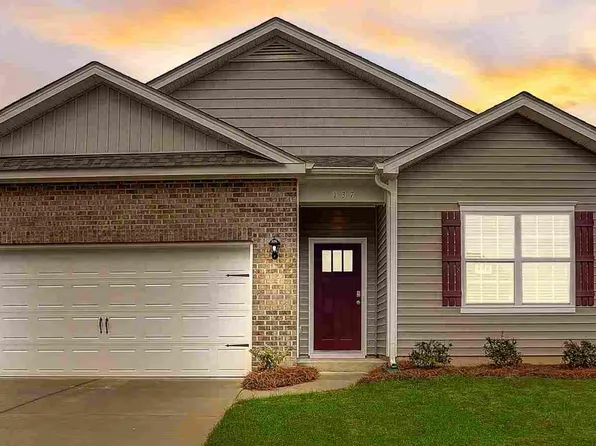 628 Country Oak Dr, Asheville, NC 28804