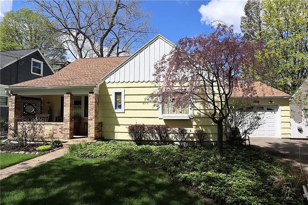 30 Briggs Ave, Fairport, NY 14450 Zillow