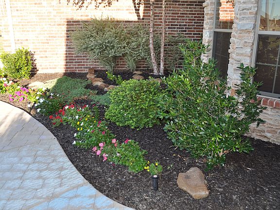 3rd image of 9604 SW 35th St