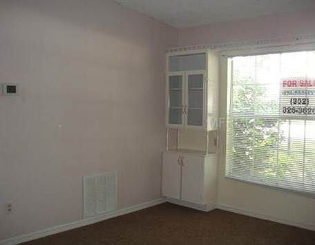 3rd image of 25136 Pine Hl