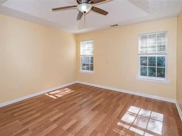 118 Jimmy Reynolds Dr — Photo 12
