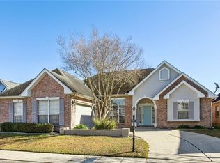 1592 Steeple Chase Ln, New Orleans, LA 70131