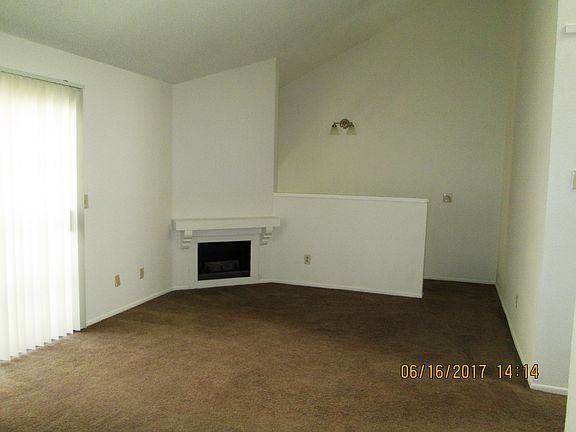 5th image of 7343 Balboa Blvd APT 103