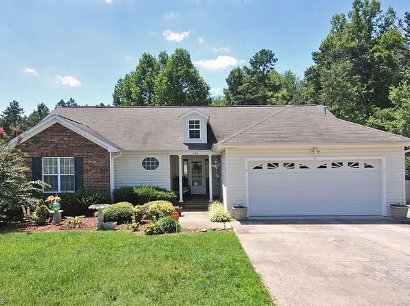 153 Hunters Horn Ln