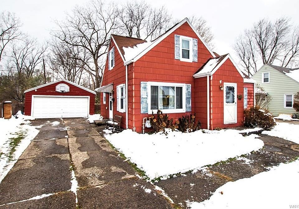 1st image of 140 Kelsey Dr