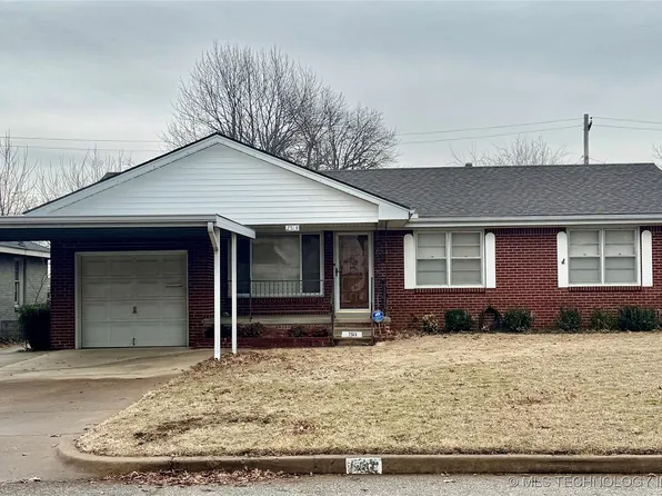 7513 E 4th St, Tulsa, OK 74112