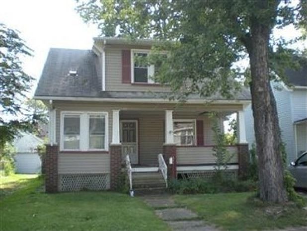 1st image of 821 Homewood Ave SE