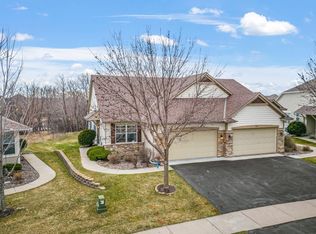 6209 Shadyview Ln N, Maple Grove, MN 55311