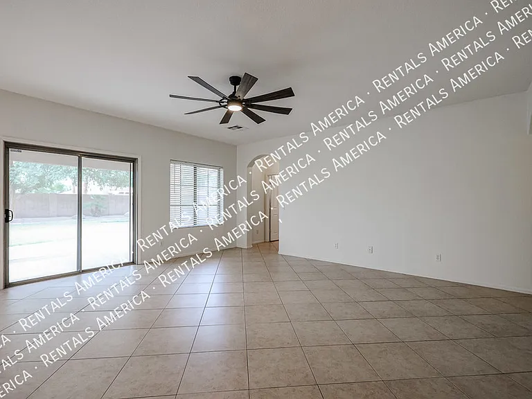 3481 E Vernon St — Photo 7