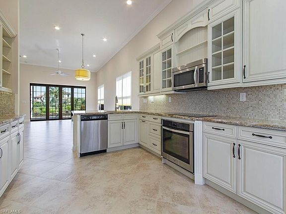 5th image of 5059 Milano St