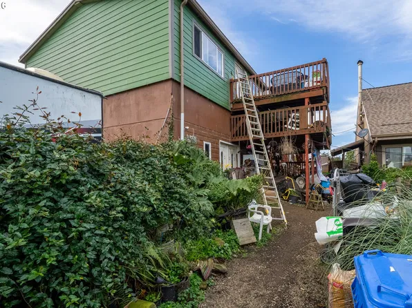 34696 Nestucca Blvd, Cloverdale, OR 97112