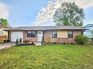 1403 N 6th St, Stilwell, OK 74960