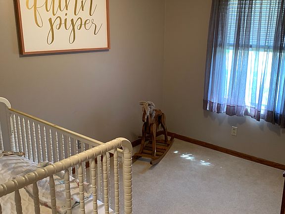 4th image of 1821 Lakeview Dr