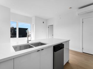 368 Tweedsmuir Avenue, Ottawa, ON K1Z 5N4