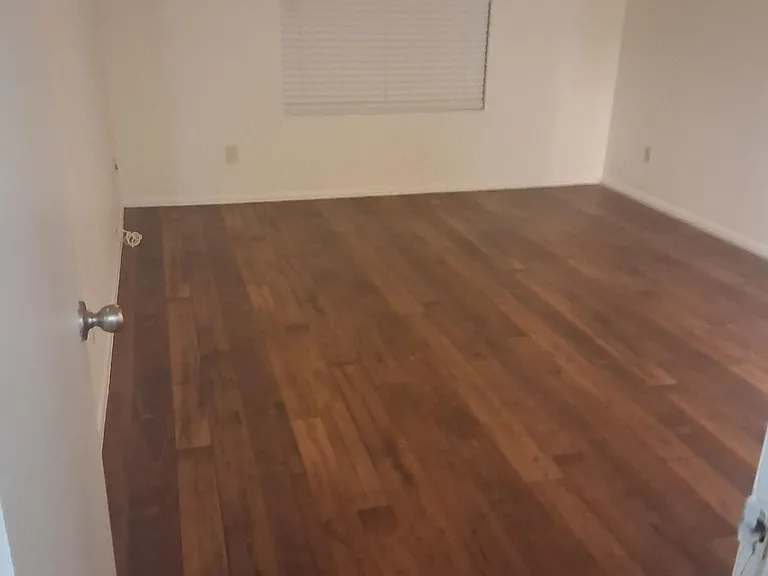 1668 Park wood #20_04222026