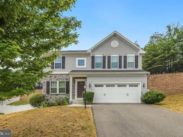 15608 Wingspan Ct, Woodbridge, VA 22193