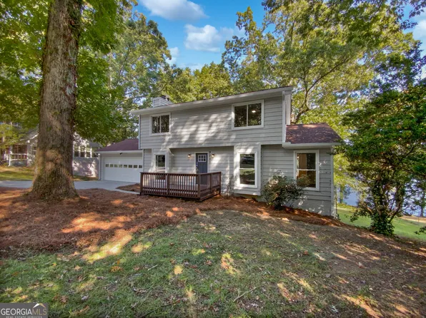 9001 Mandarin Dr, Jonesboro, GA 30236