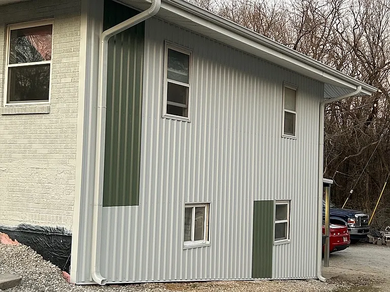 815 N Pleasant St #C — Photo 1