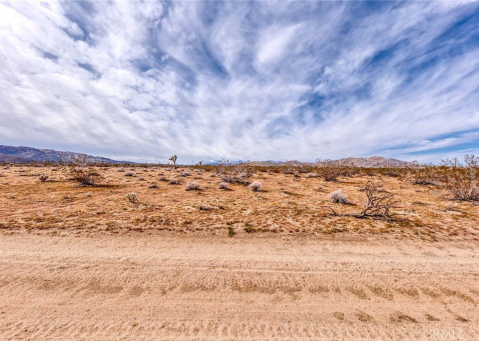 1st image of 147 Littlefield Rd