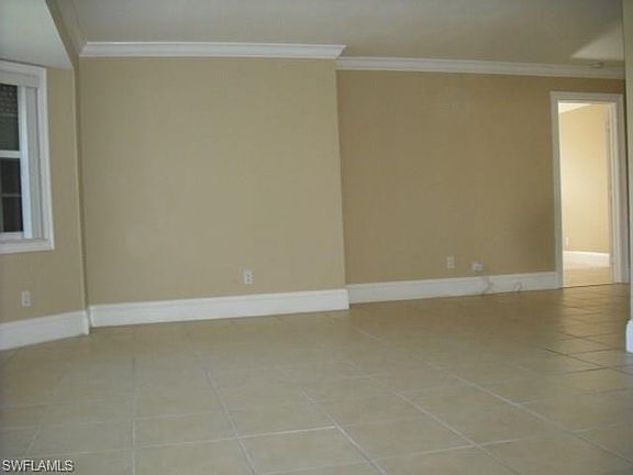 5th image of 2610 SW Santa Barbara Pl