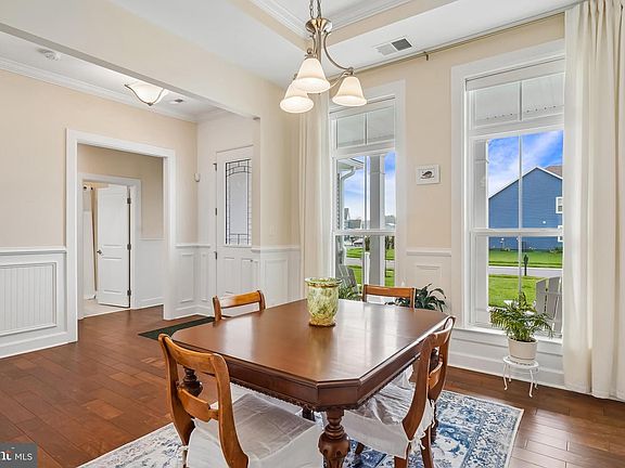 5th image of 33074 Villa Amanzi Way