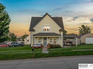 405 S 4th St, Springfield, NE 68059