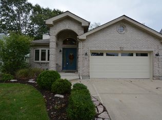 10 S Wa Pella Ave, Mount Prospect, IL 60056