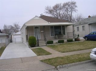 4204 Porter Ave, Lincoln Park, MI 48146
