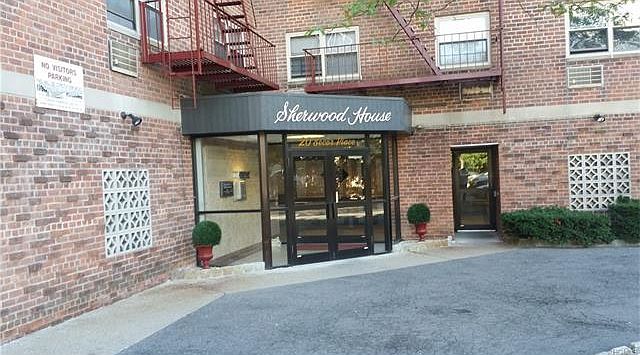 1st image of 20 Secor Place #3p
