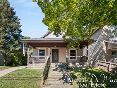 15 Palmer St NE, Grand Rapids, MI, 49505