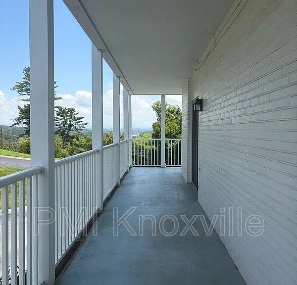 5709 Lyons View Pike #1206 — Photo 24
