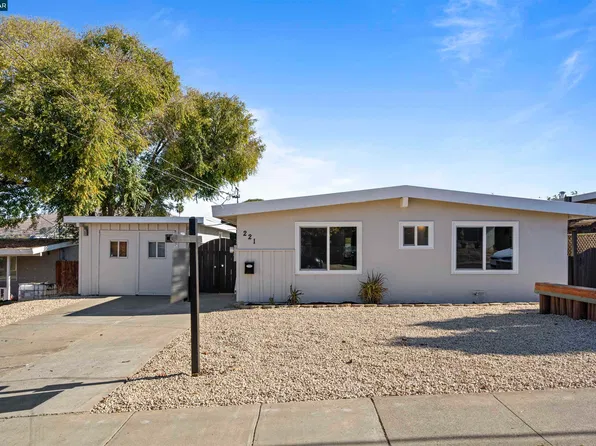 221 Los Altos Pl, American Canyon, CA 94503