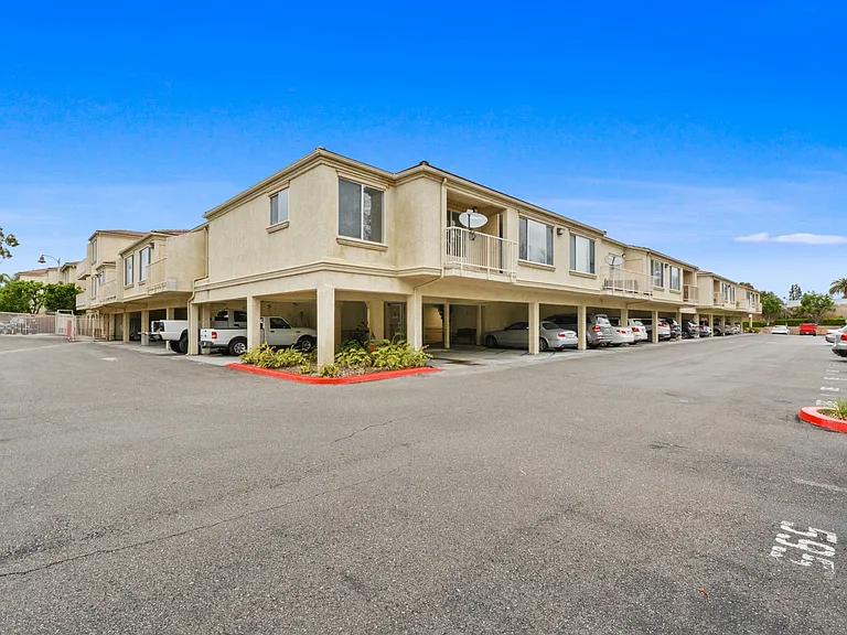 Bradford Terrace Senior Apartments — Photo 35