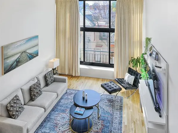 518 Gregory Ave APT A318, Weehawken, NJ 07086