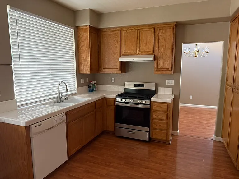 2154 Devin Ct — Photo 3