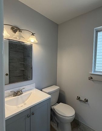4th image of 622 Bergen St Floor 2