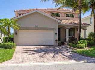 8274 Sumner Ave, Fort Myers, FL 33908