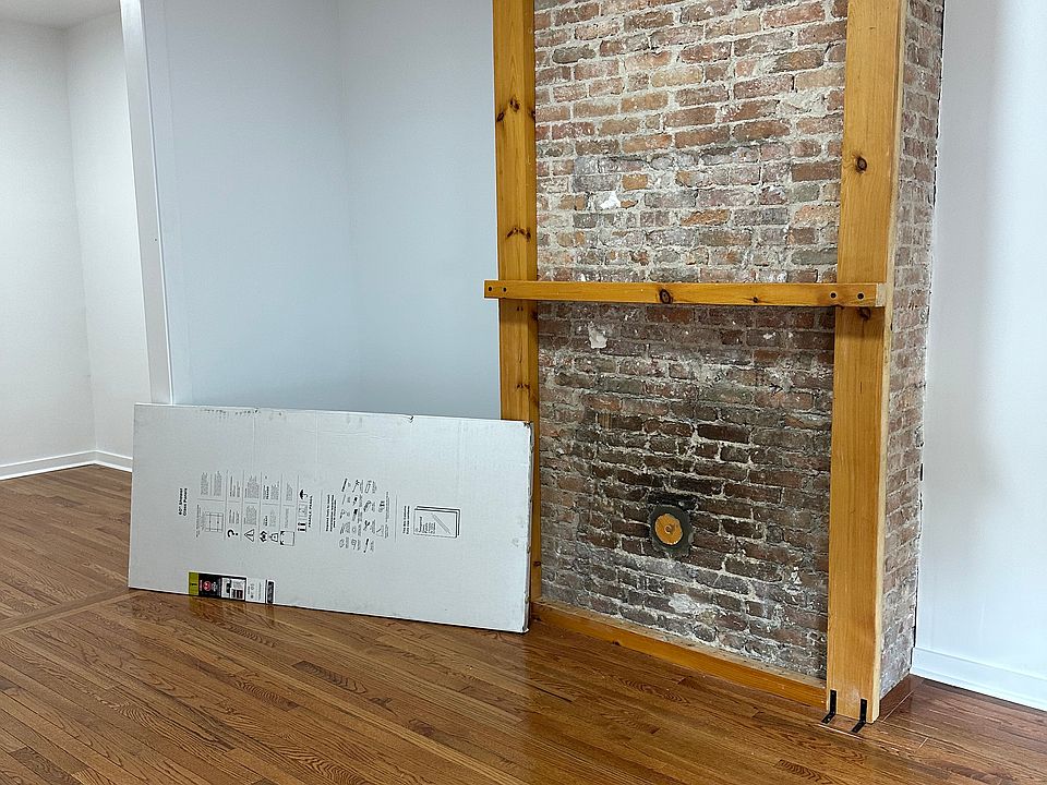 1st image of 232 Monitor St Floor 1