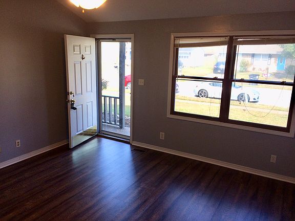 Living room, new flooring