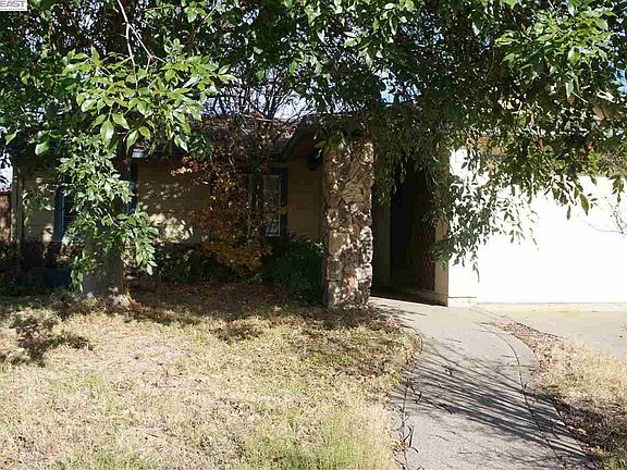 2nd image of 5938 Cypress Point Dr