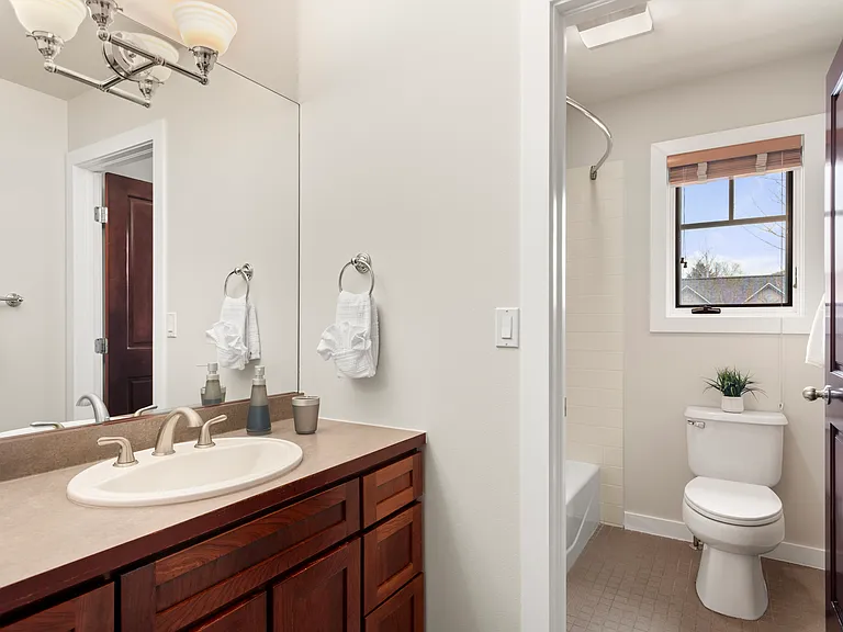 314 Sopris Cir — Photo 24