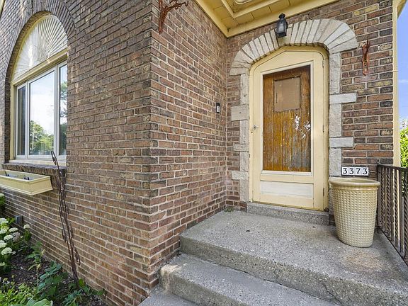 2nd image of 3373 S 19th STREET