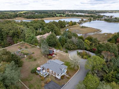 7 Locust St, Mattapoisett, MA, 02739